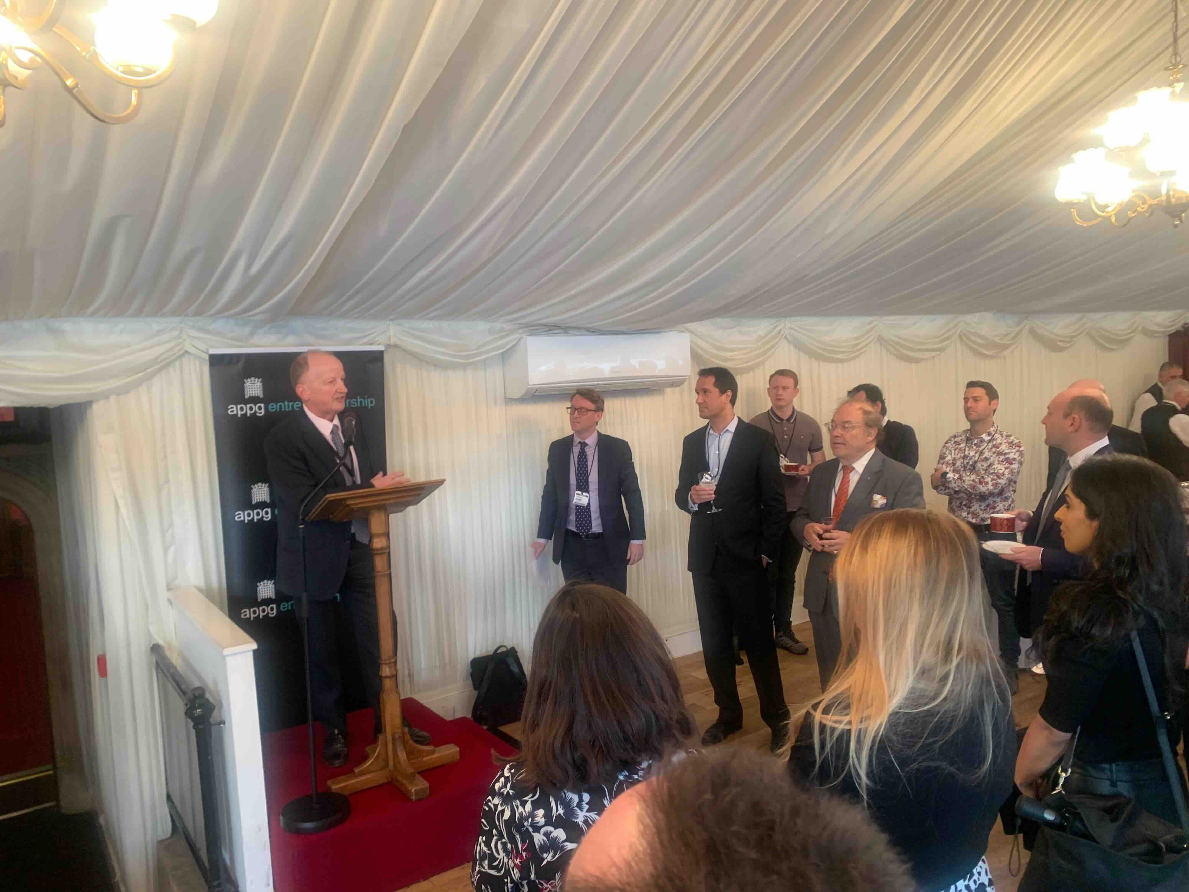 Scaling & Growth visual 3